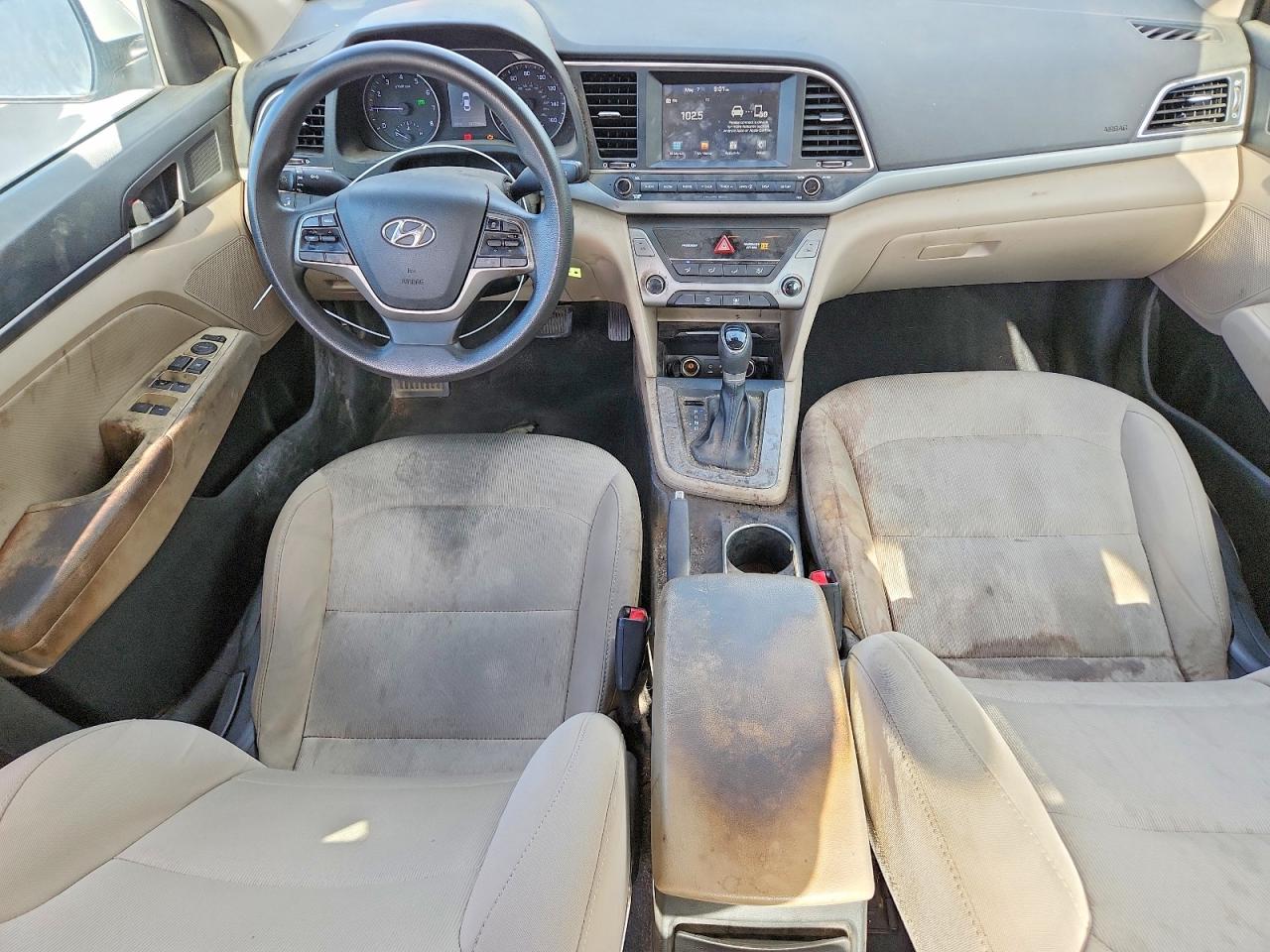 2018 HYUNDAI ELANTRA SEL photo 8