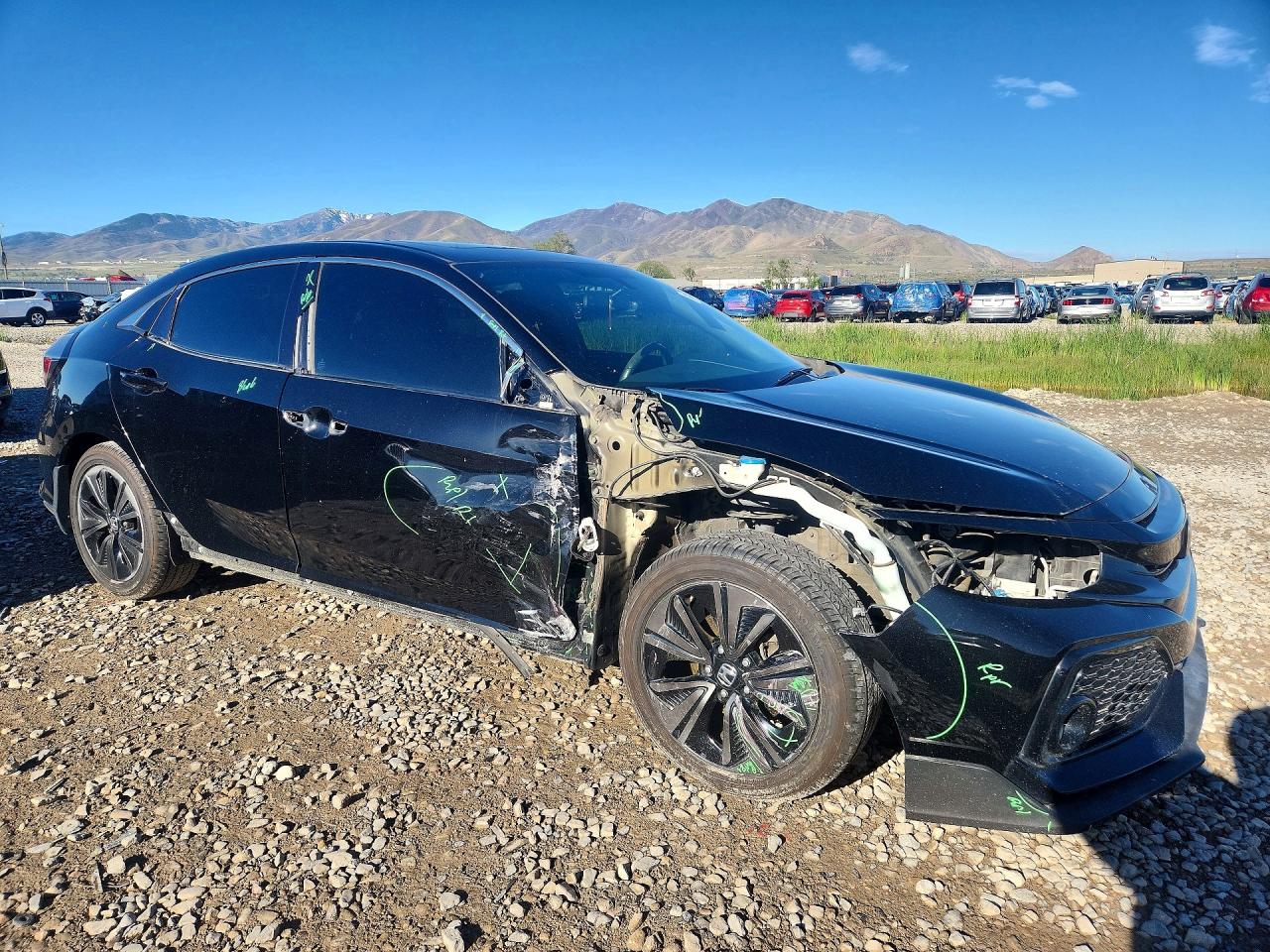 2017 HONDA CIVIC EX photo 4