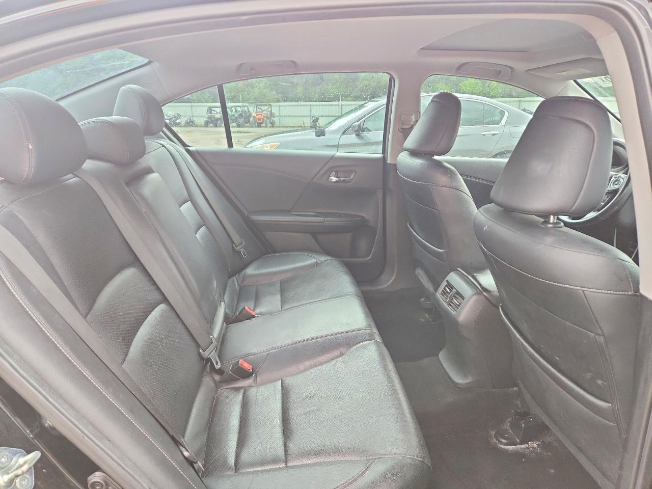 2017 HONDA ACCORD EXL photo 28
