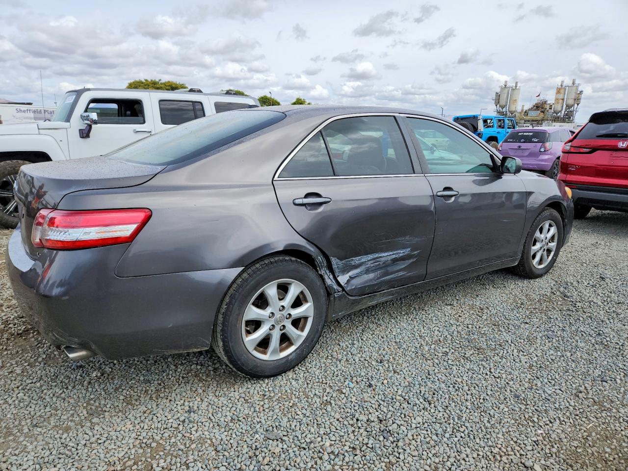 2011 TOYOTA CAMRY LE V6 photo 7