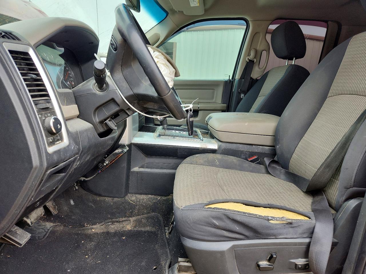 2011 DODGE RAM 1500 photo 13