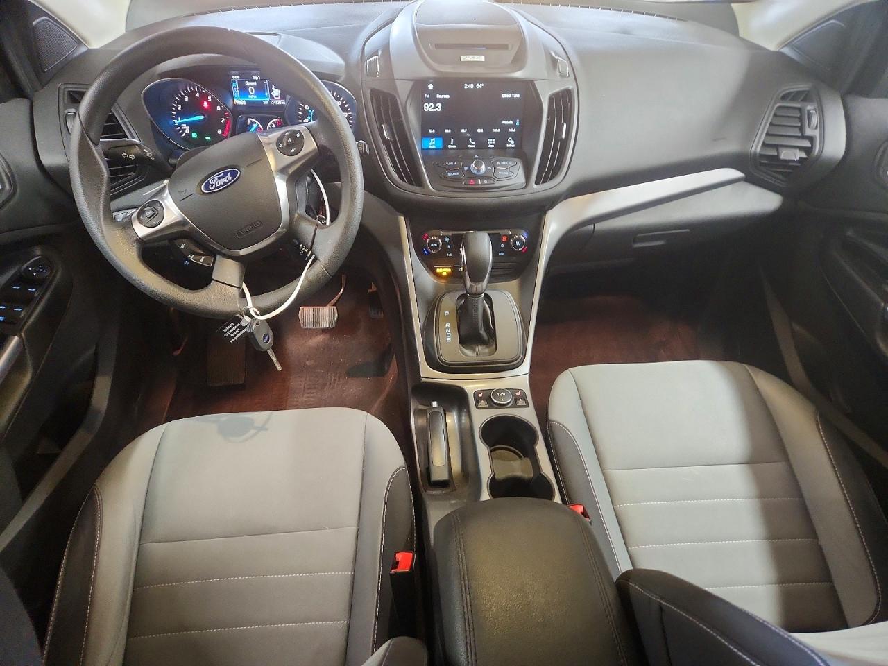 2016 FORD ESCAPE SE photo 15