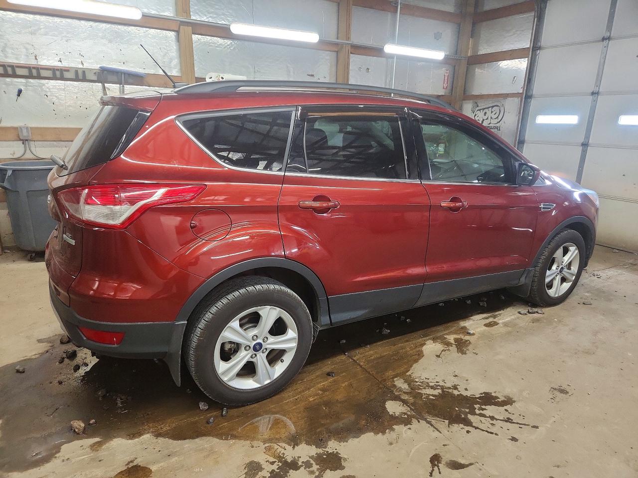 2016 FORD ESCAPE SE photo 5