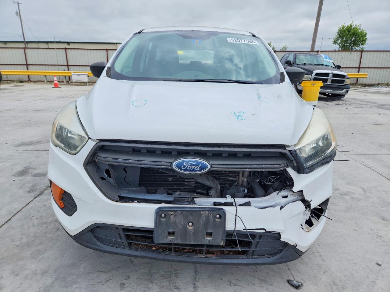 2017 FORD ESCAPE S photo 13