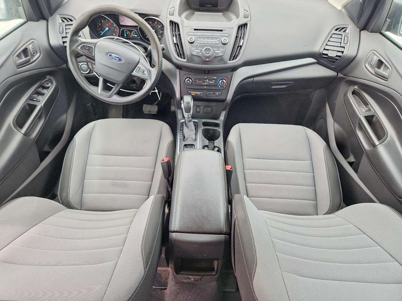 2017 FORD ESCAPE S photo 22