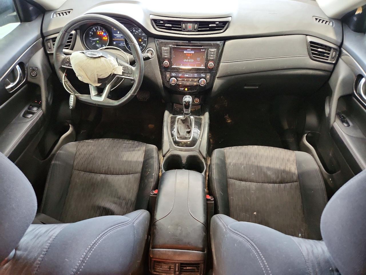 2018 NISSAN ROGUE SV photo 8