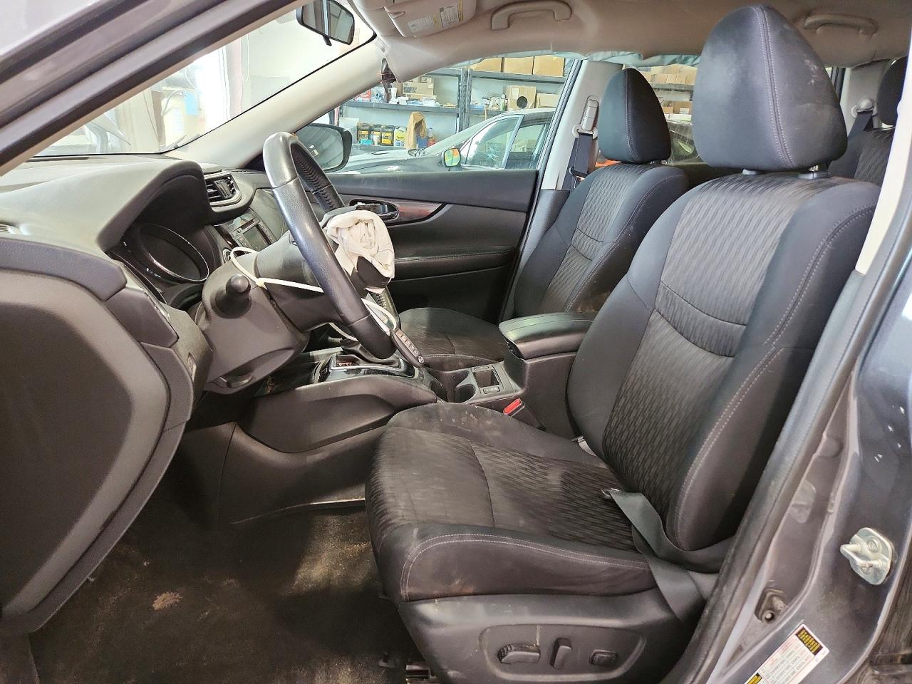 2018 NISSAN ROGUE SV photo 7