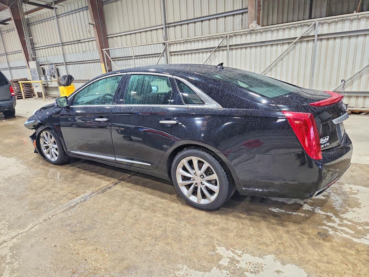 2014 CADILLAC XTS LUXURY COLLECTION photo 3