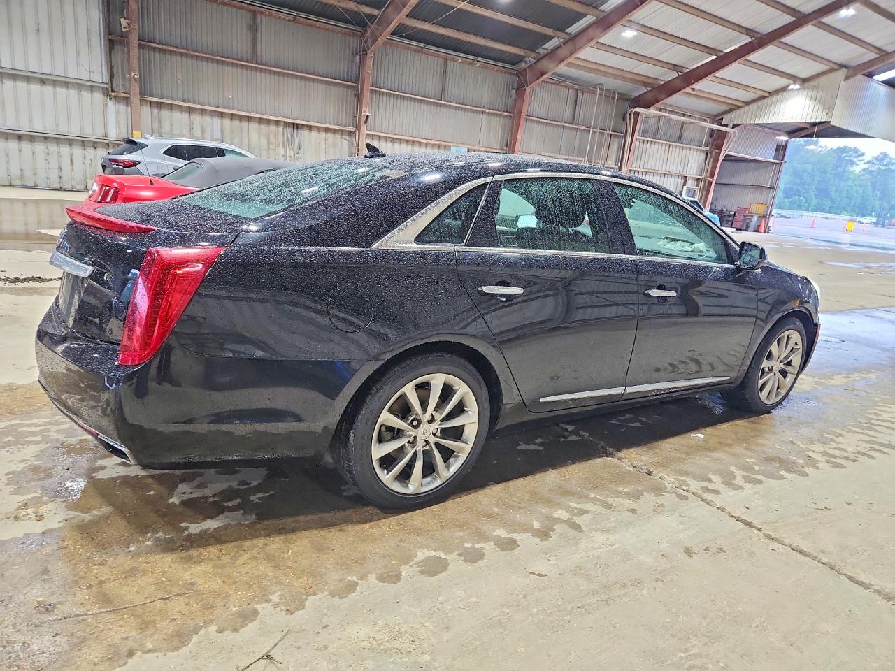 2014 CADILLAC XTS LUXURY COLLECTION photo 5