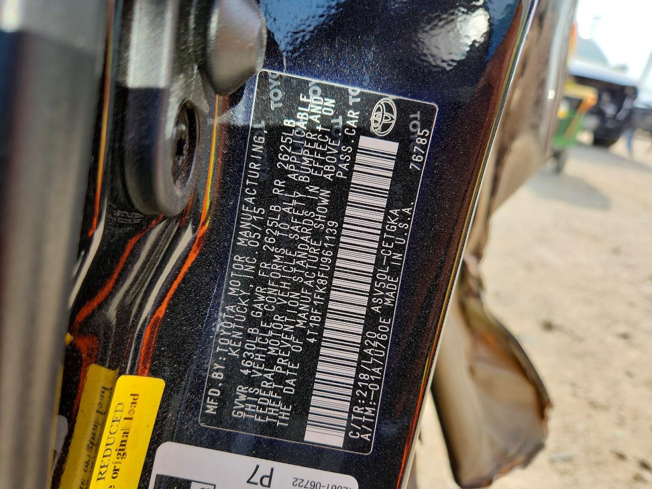 2015 TOYOTA CAMRY XLE photo 12