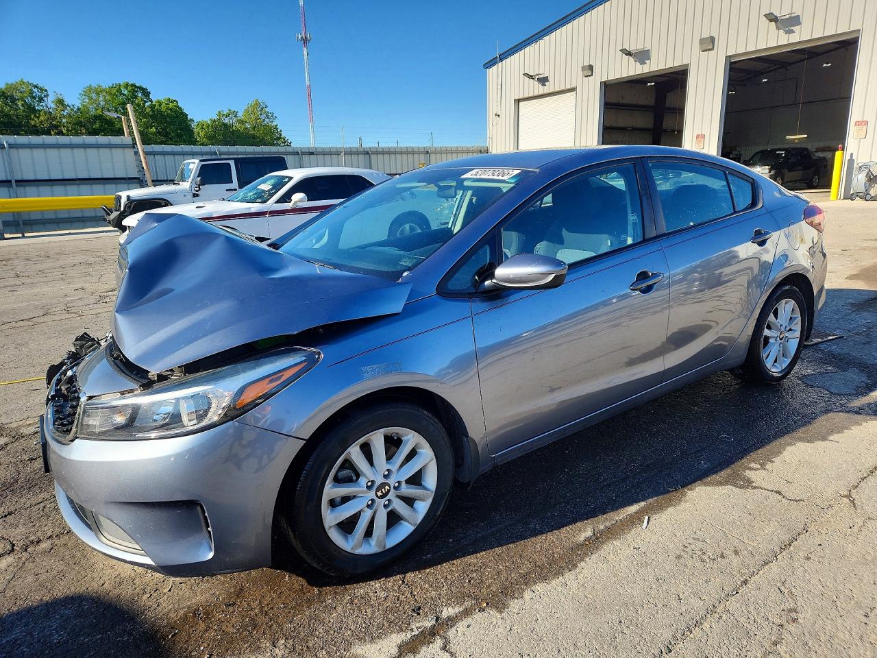2017 KIA FORTE