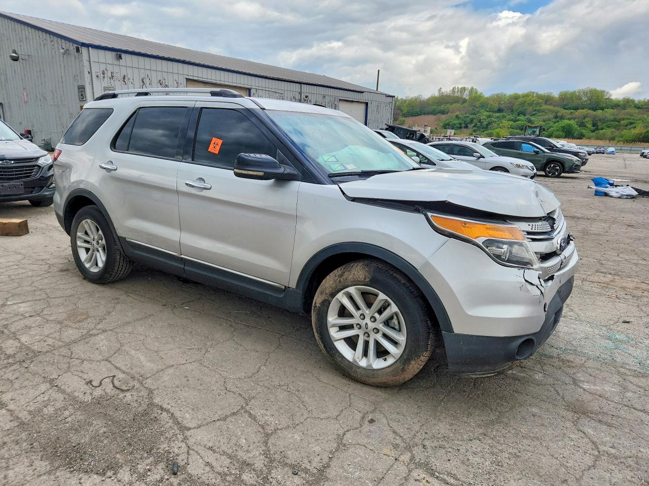 2014 FORD EXPLORER XLT photo 7