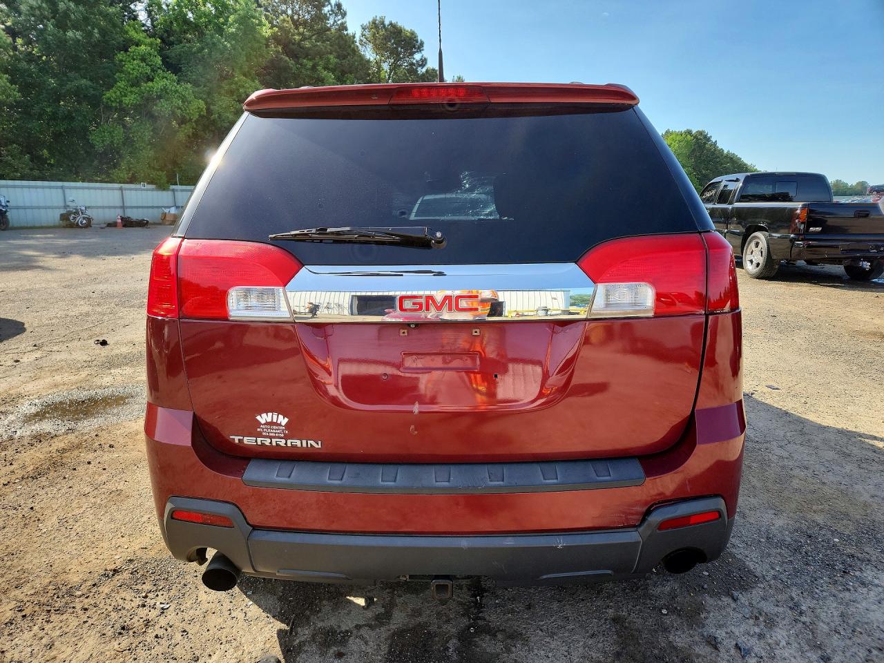 2012 GMC TERRAIN SLT photo 6
