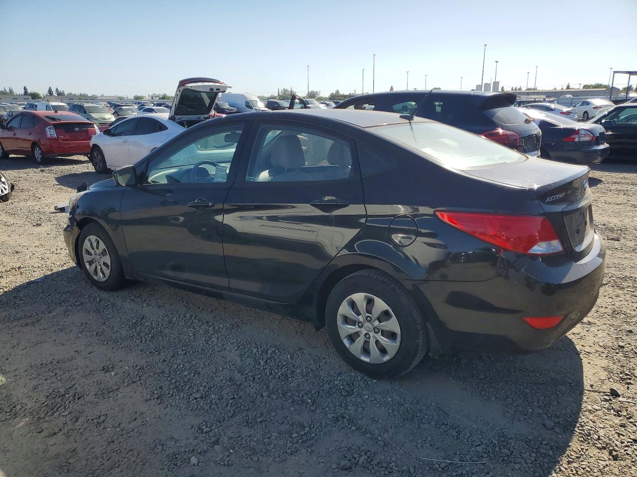 2016 HYUNDAI ACCENT SE photo 4