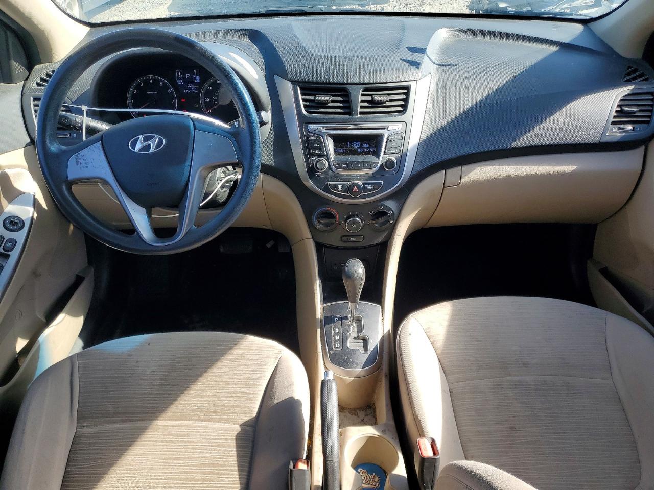 2016 HYUNDAI ACCENT SE photo 22