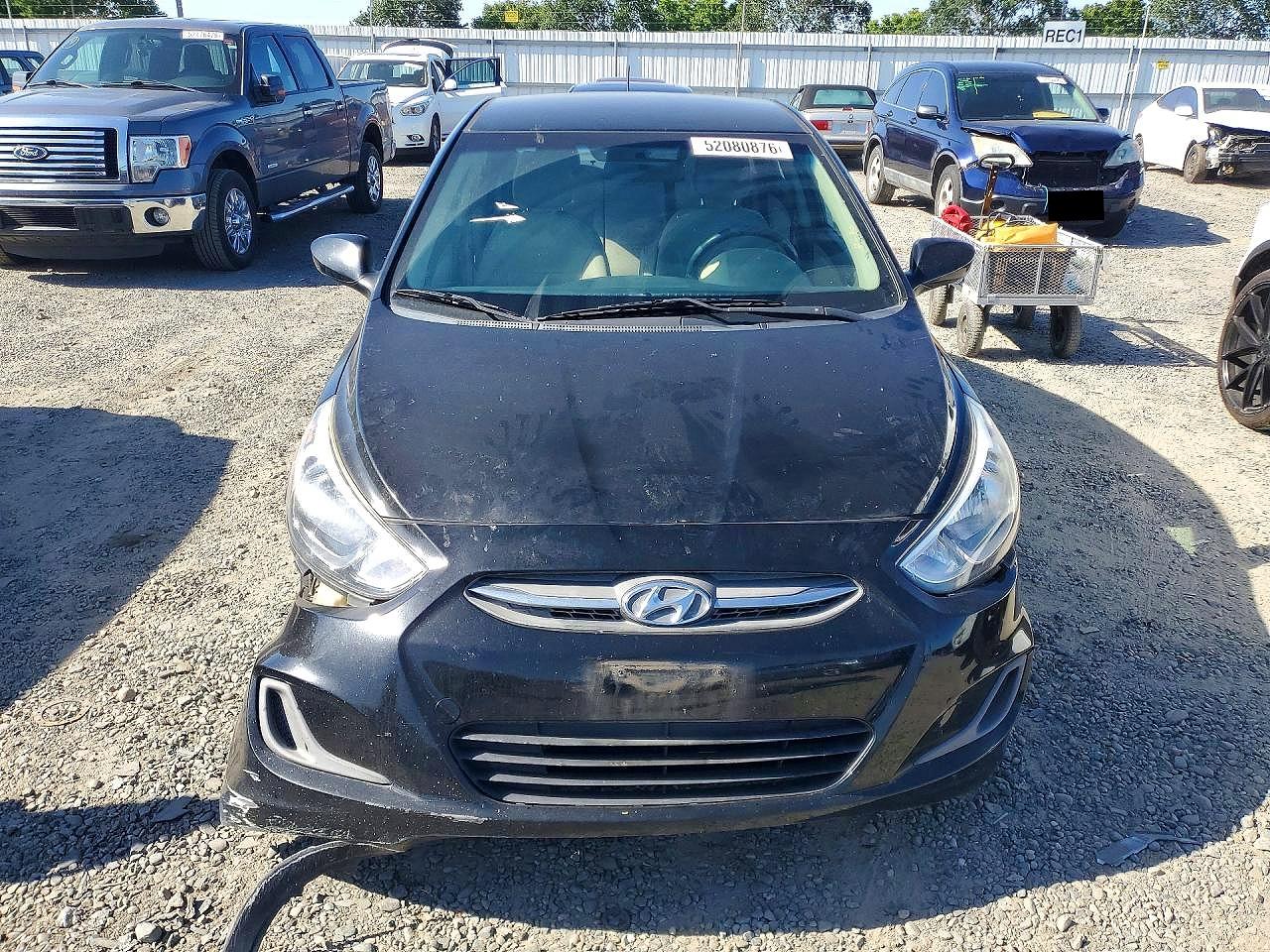 2016 HYUNDAI ACCENT SE photo 13