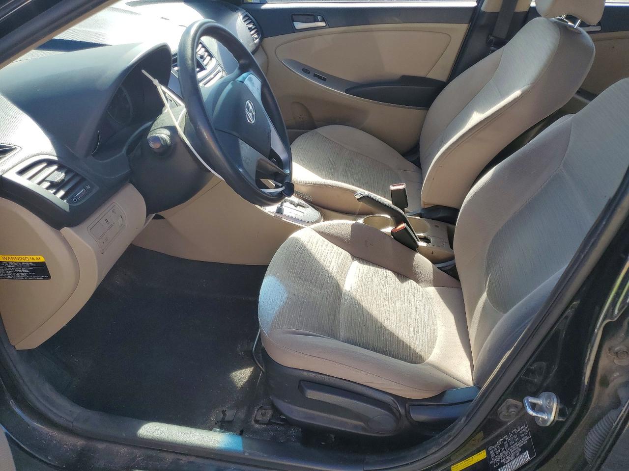 2016 HYUNDAI ACCENT SE photo 19
