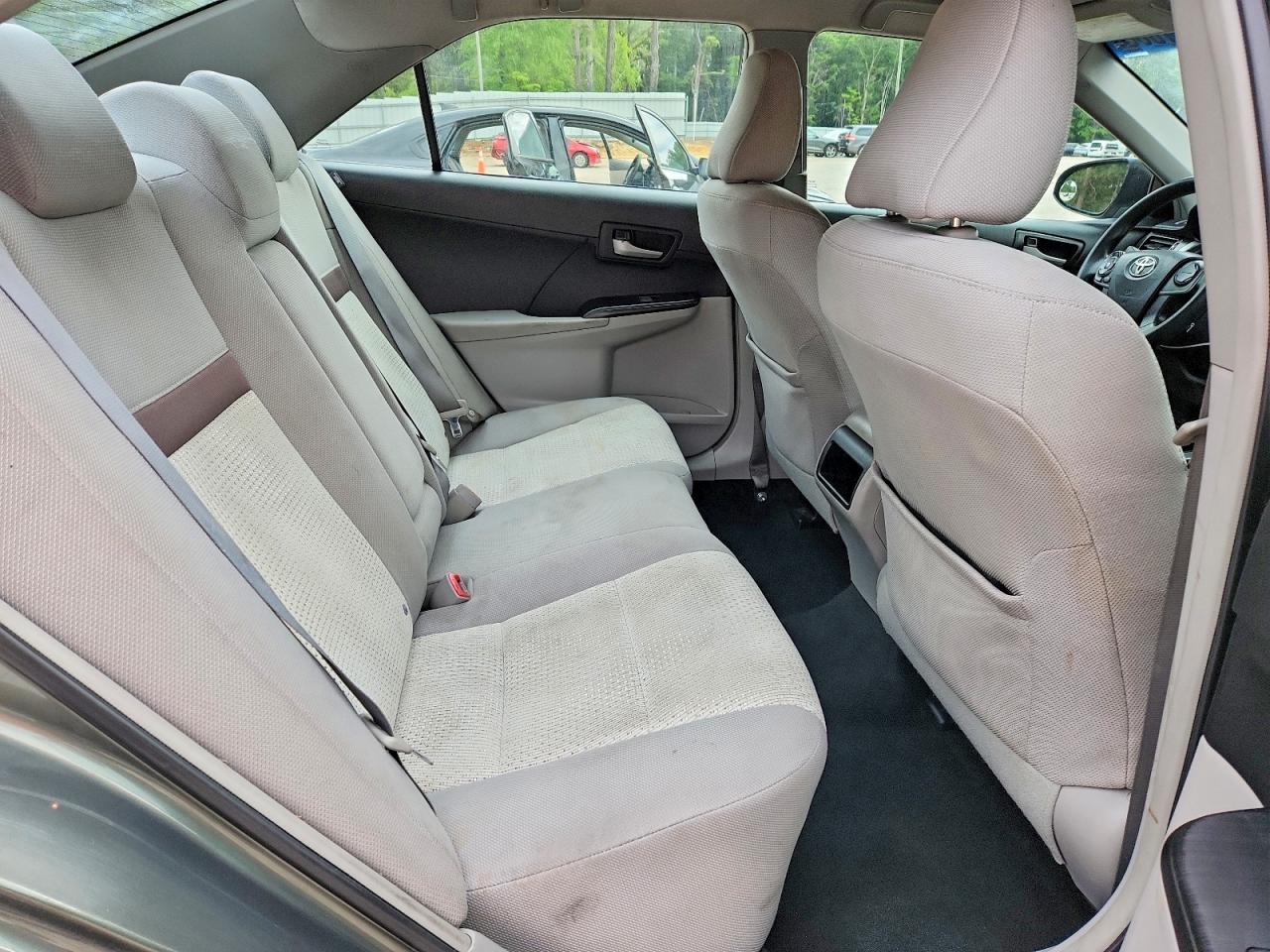 2013 TOYOTA CAMRY LE photo 28