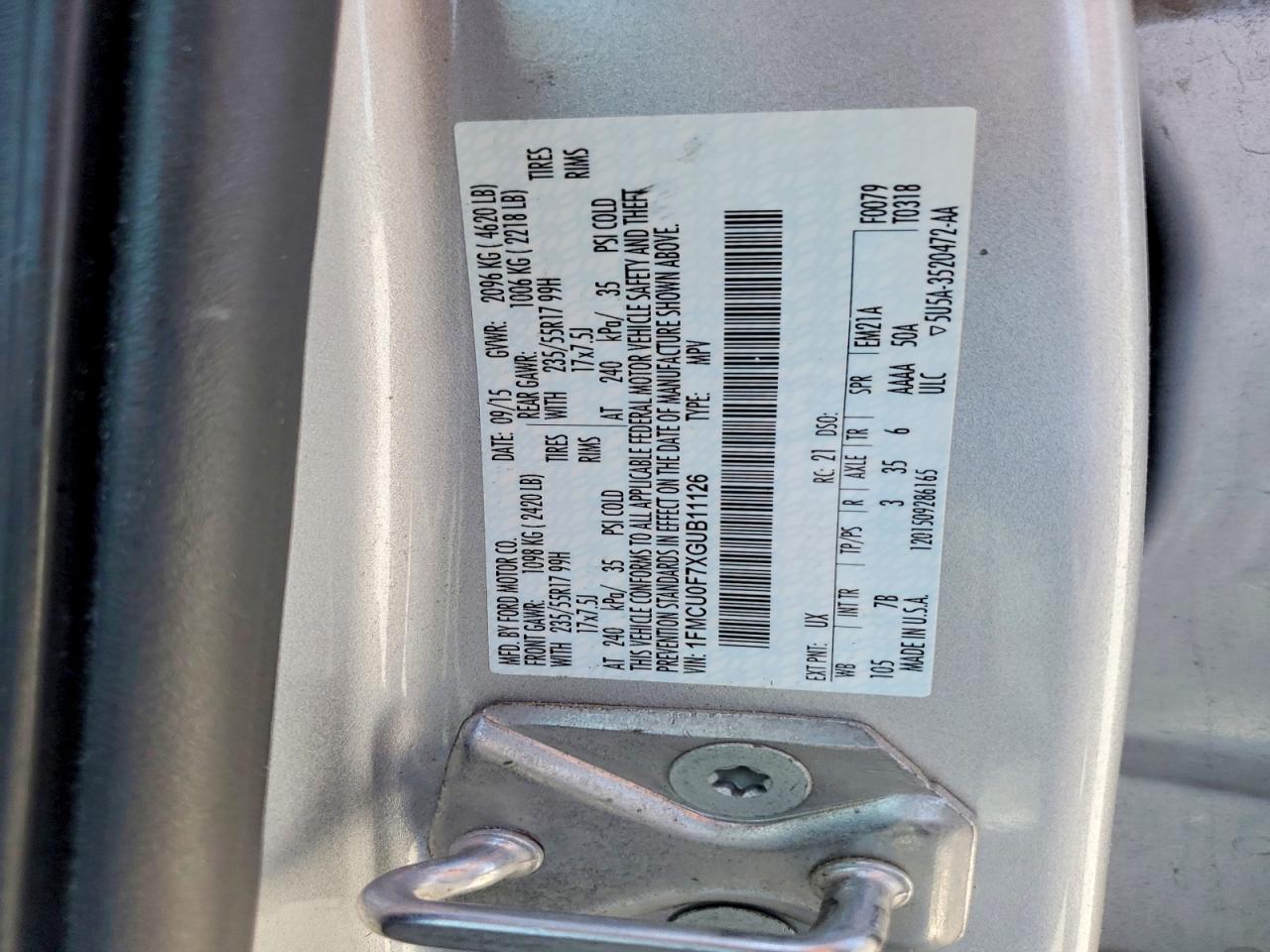 2016 FORD ESCAPE S photo 23