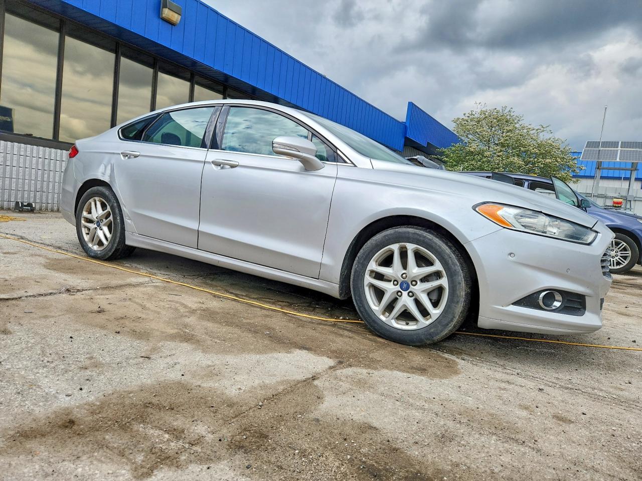 2014 FORD FUSION SE photo 10