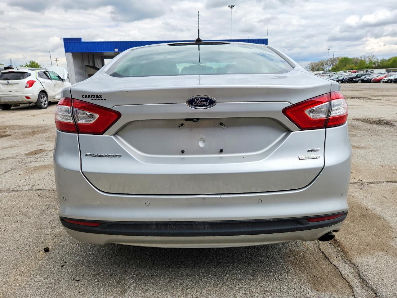 2014 FORD FUSION SE photo 16