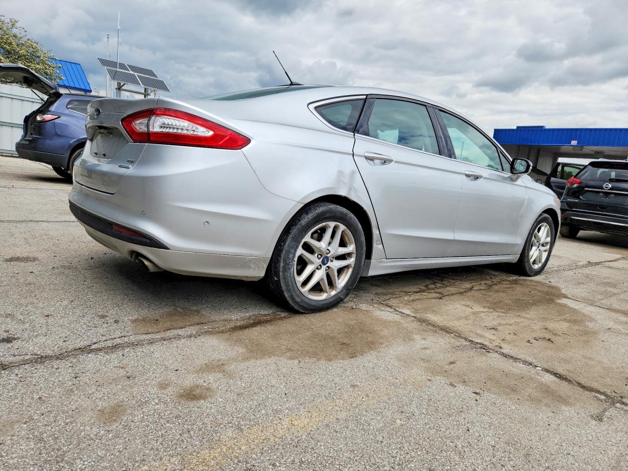 2014 FORD FUSION SE photo 7