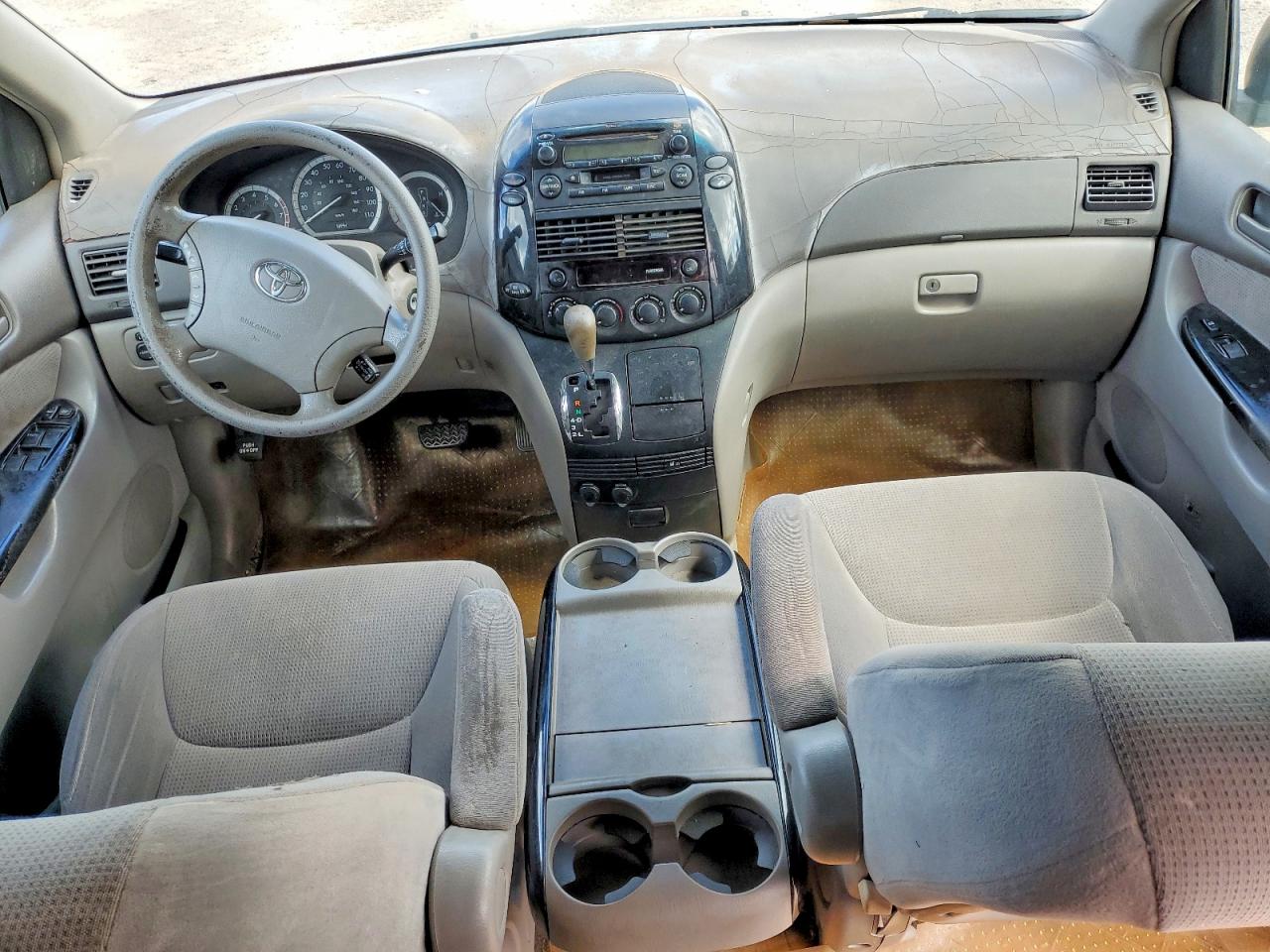 2004 TOYOTA SIENNA CE 7 PASSENGER photo 15