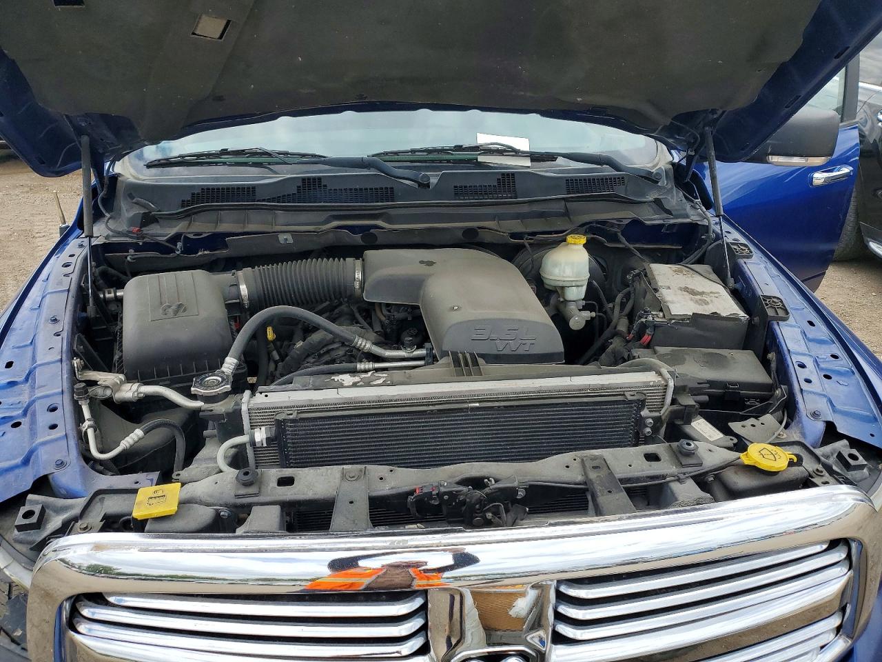 2014 RAM 1500 SLT photo 21