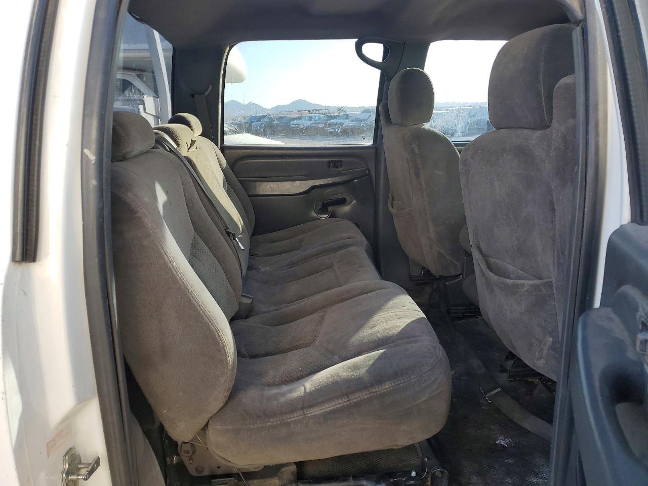 2006 CHEVROLET SILVERADO C2500 HEAVY DUTY photo 28
