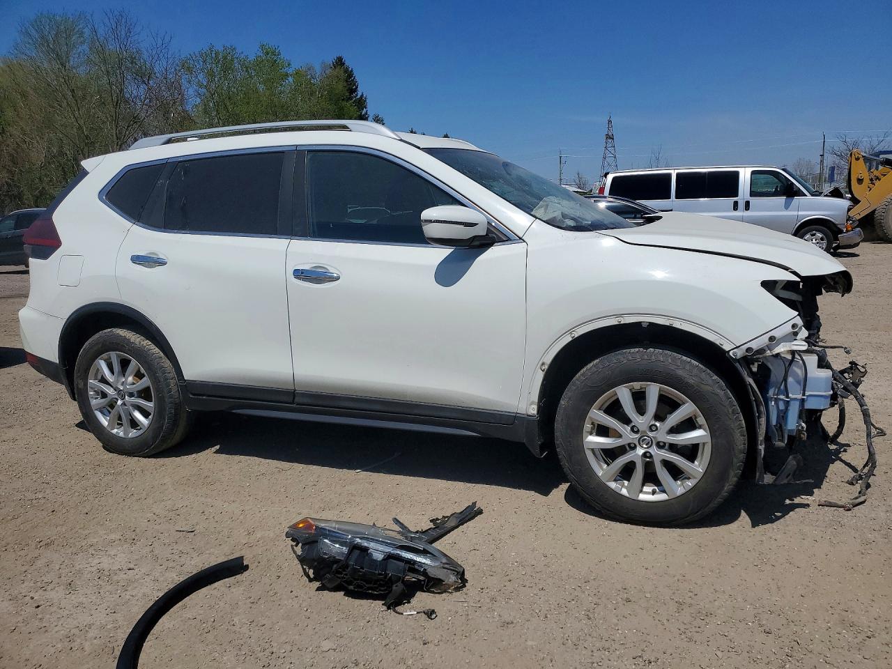 2018 NISSAN ROGUE S photo 10