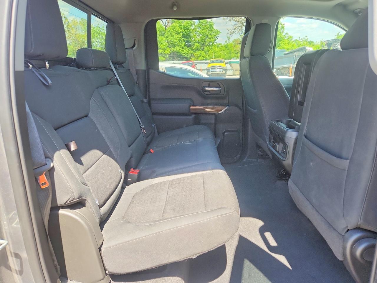 2021 CHEVROLET SILVERADO K1500 RST photo 19