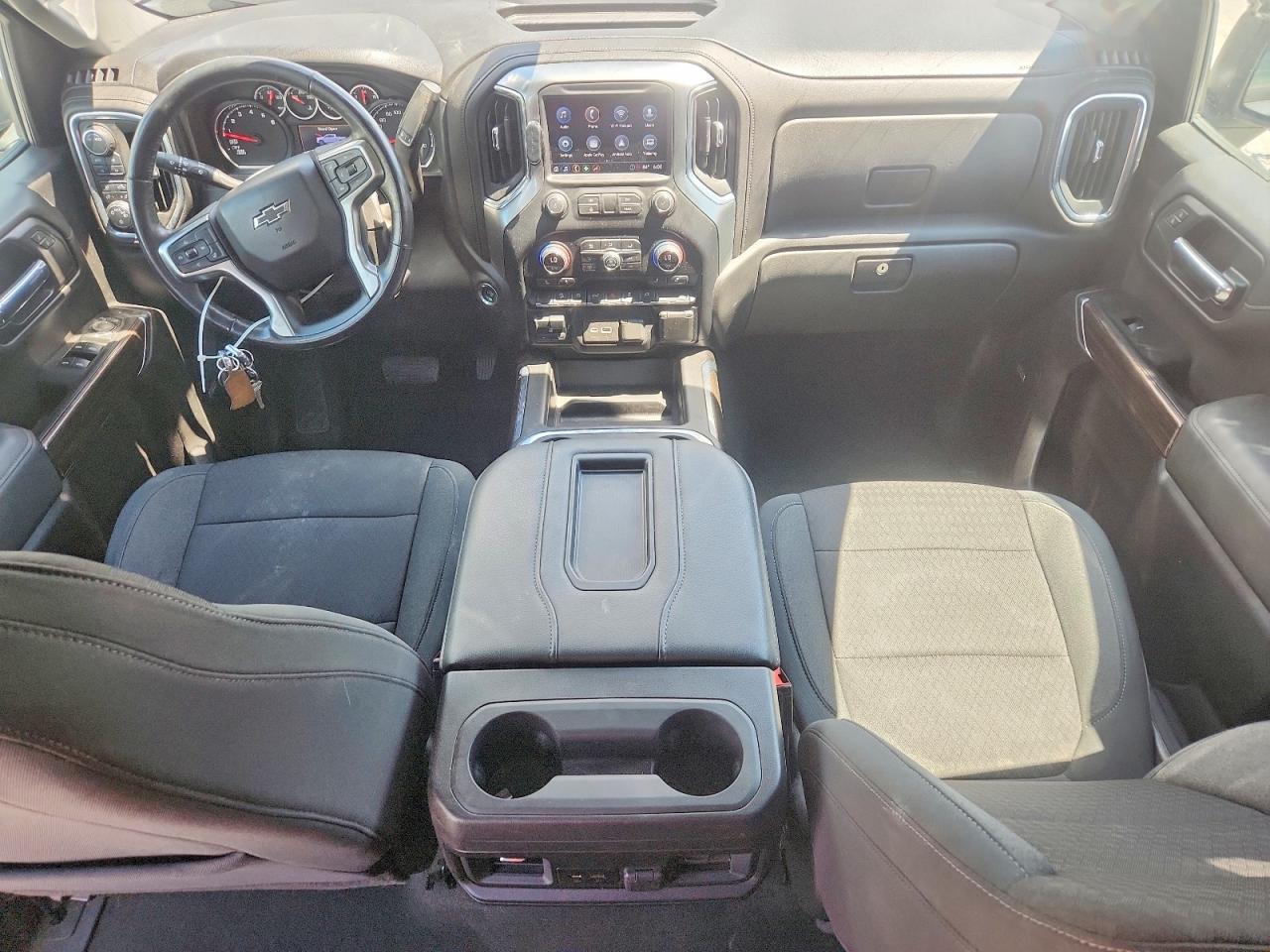 2021 CHEVROLET SILVERADO K1500 RST photo 15