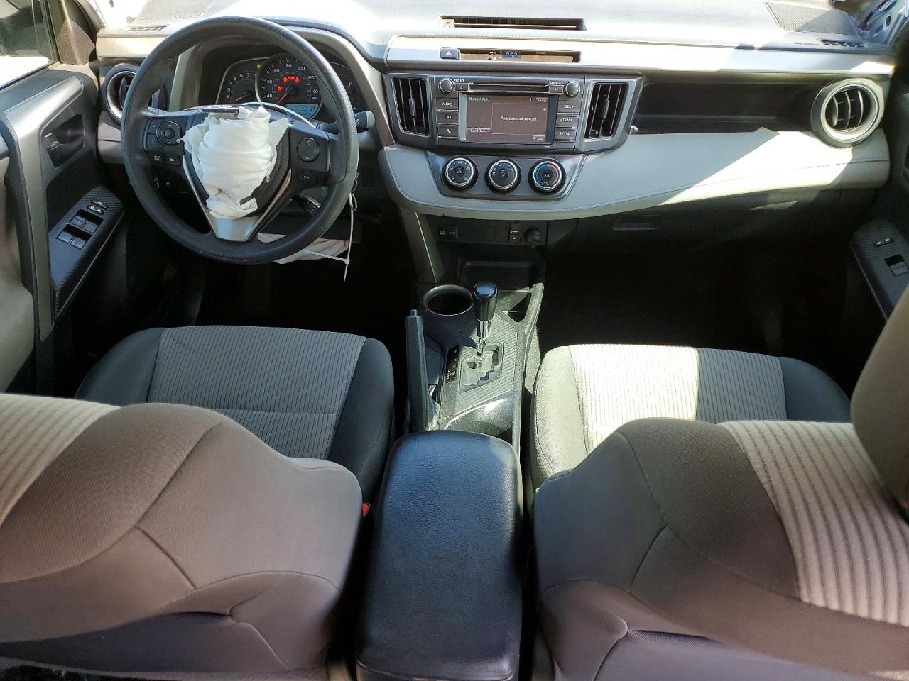 2015 TOYOTA RAV4 LE photo 15
