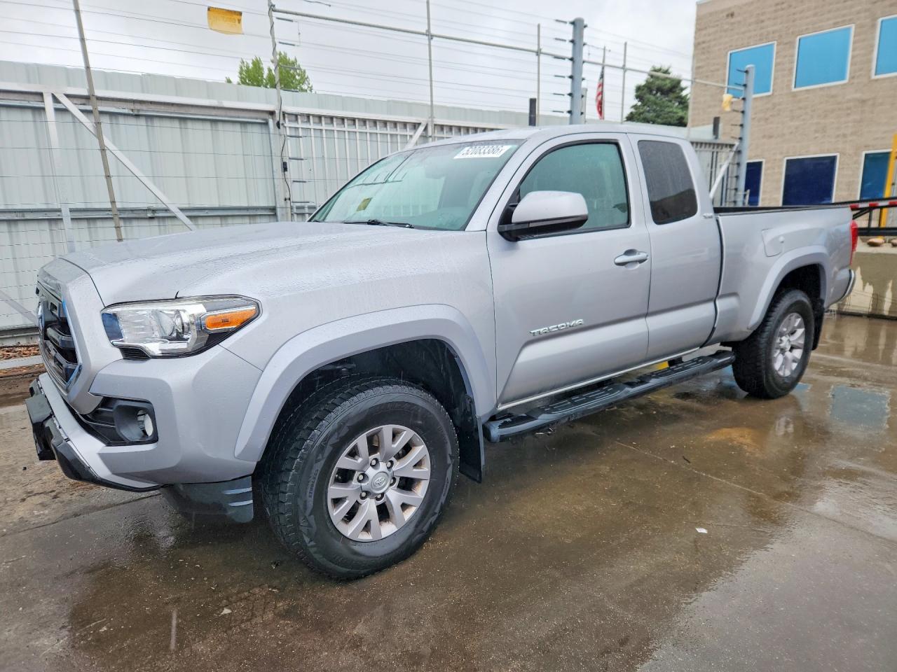 2017 TOYOTA TACOMA