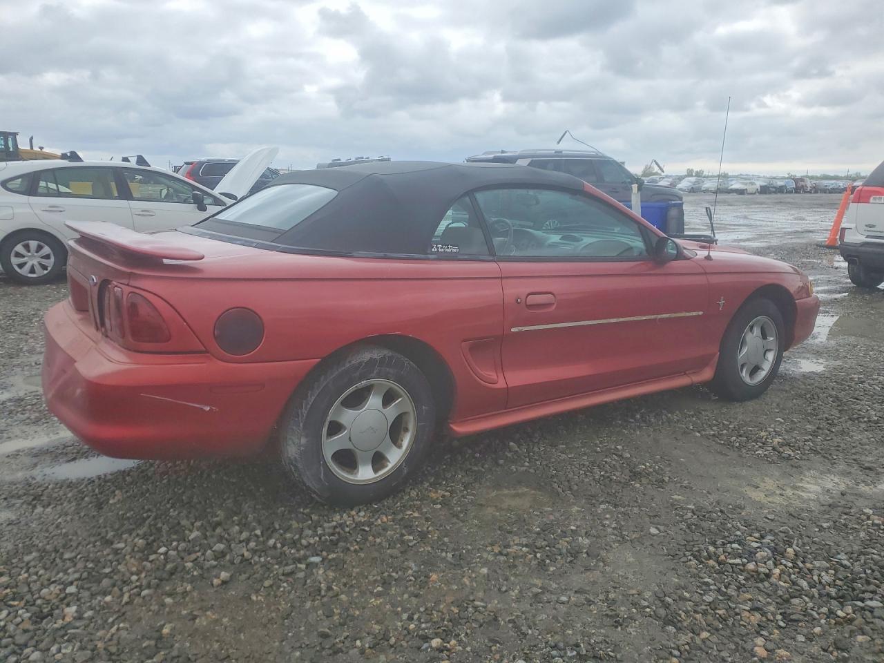 1996 FORD MUSTANG photo 7
