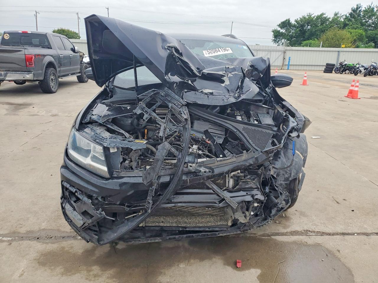 2021 VOLKSWAGEN TIGUAN SE photo 9