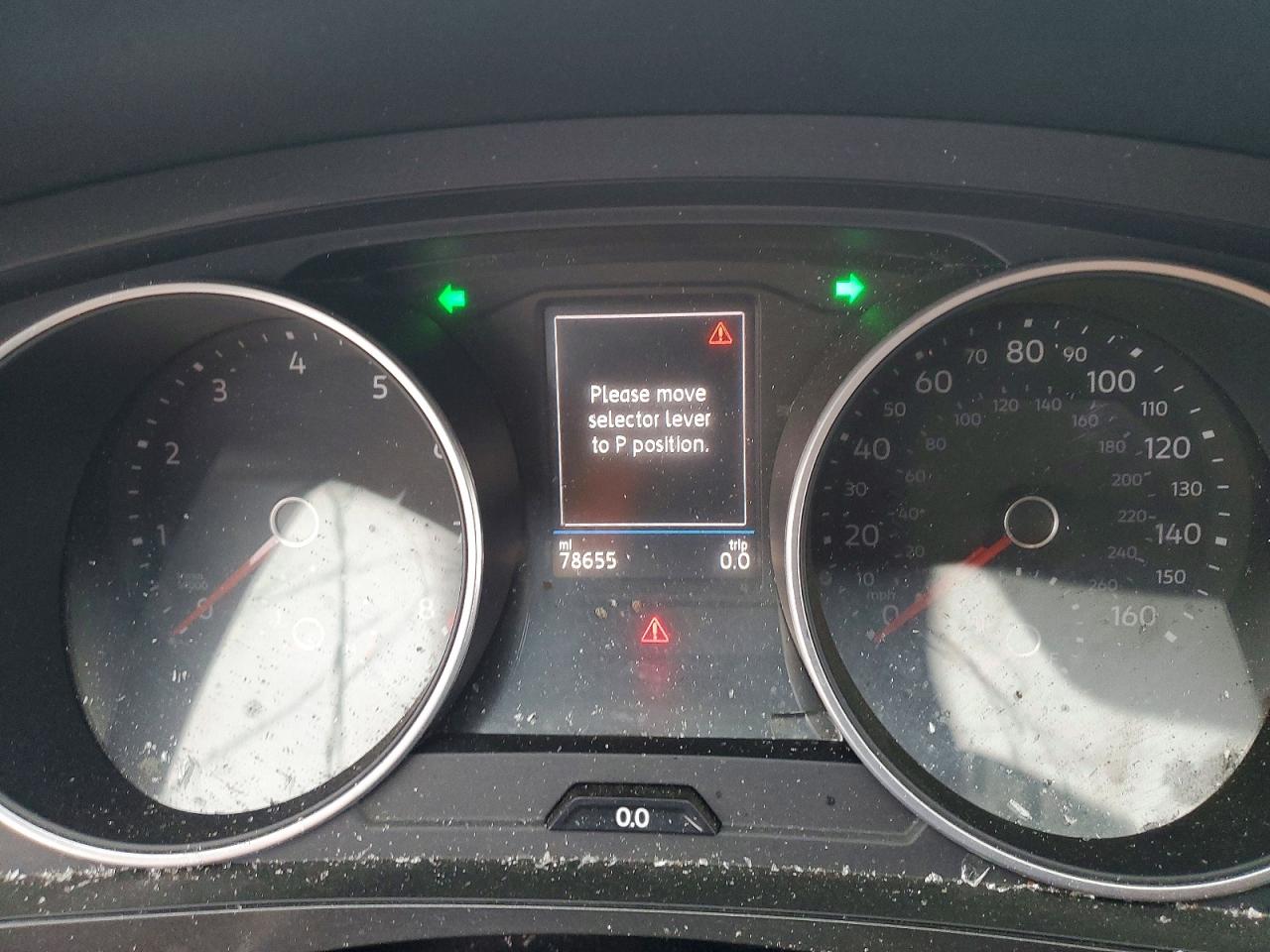2021 VOLKSWAGEN TIGUAN SE photo 17