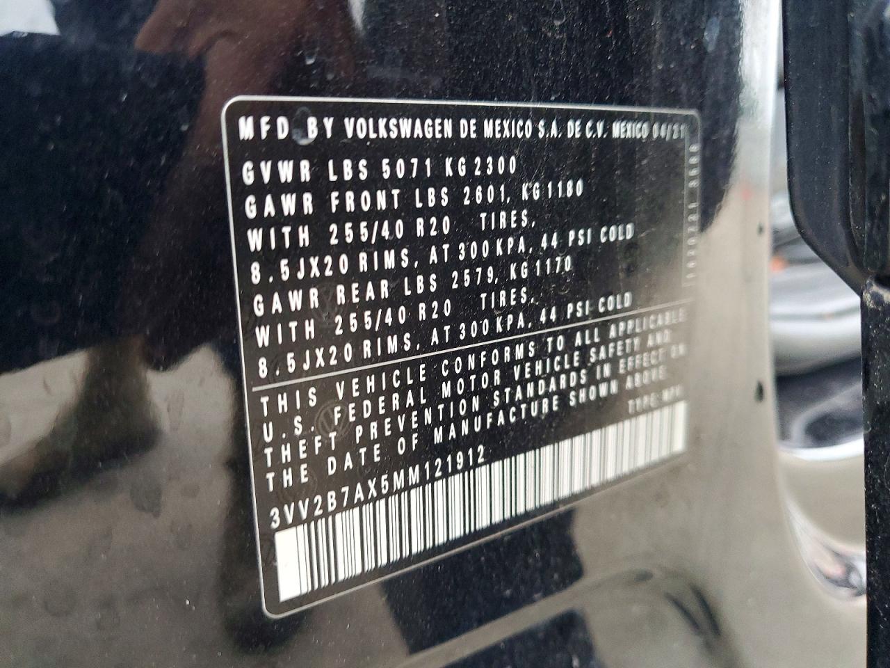 2021 VOLKSWAGEN TIGUAN SE photo 25