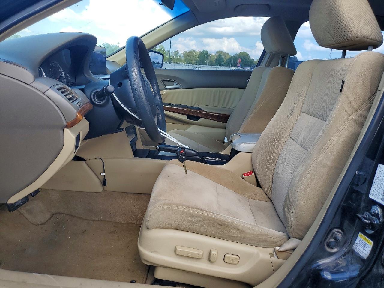 2009 HONDA ACCORD EX photo 7