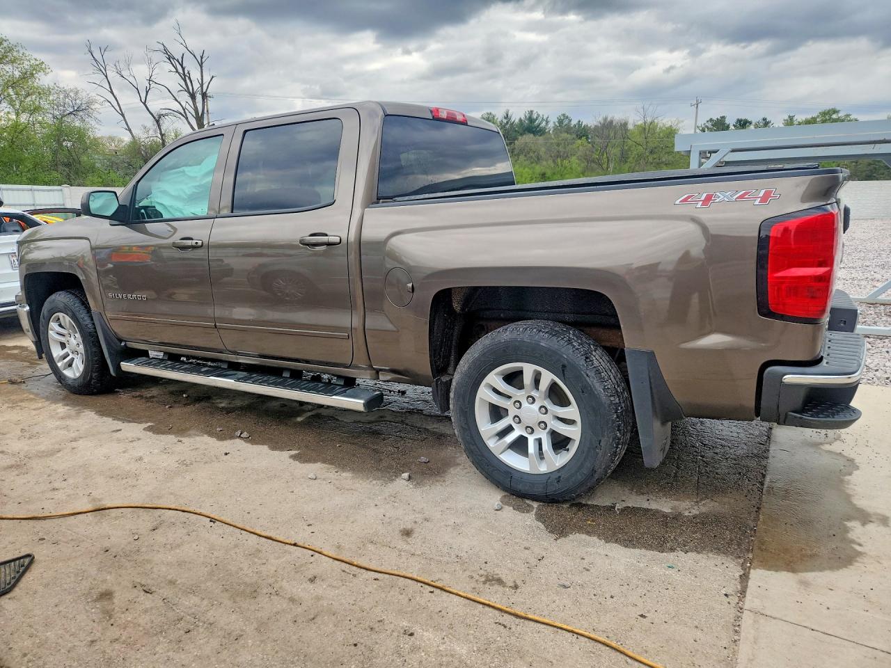 2015 CHEVROLET SILVERADO K1500 LT photo 3