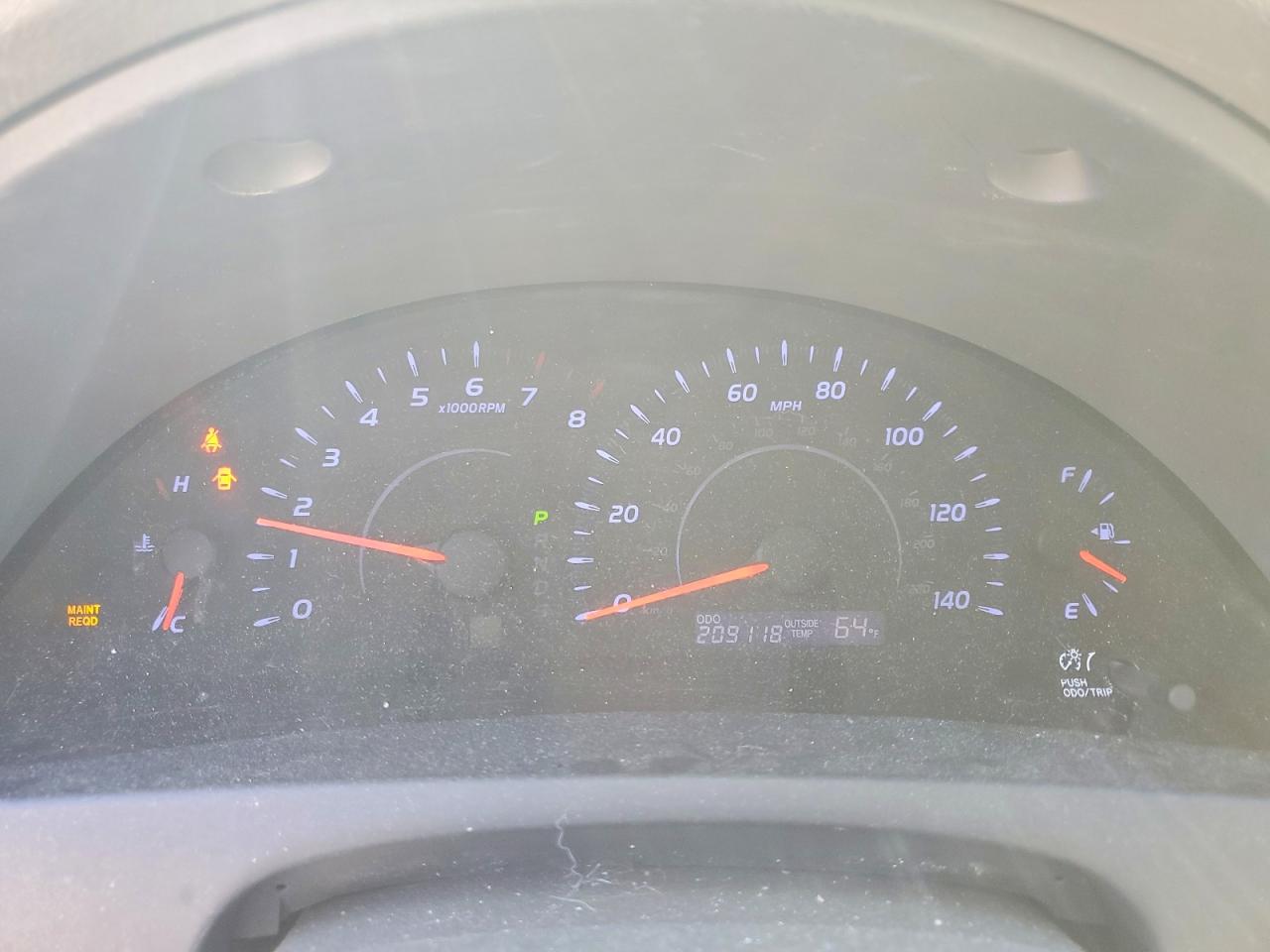 2010 TOYOTA CAMRY LE photo 17