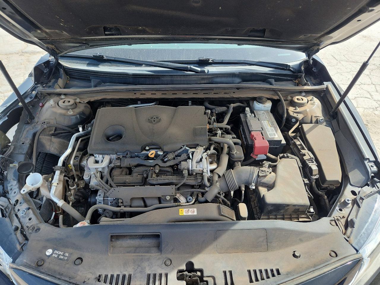 2020 TOYOTA CAMRY SE photo 31