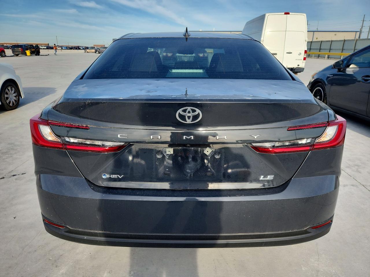 2025 TOYOTA CAMRY LE photo 6