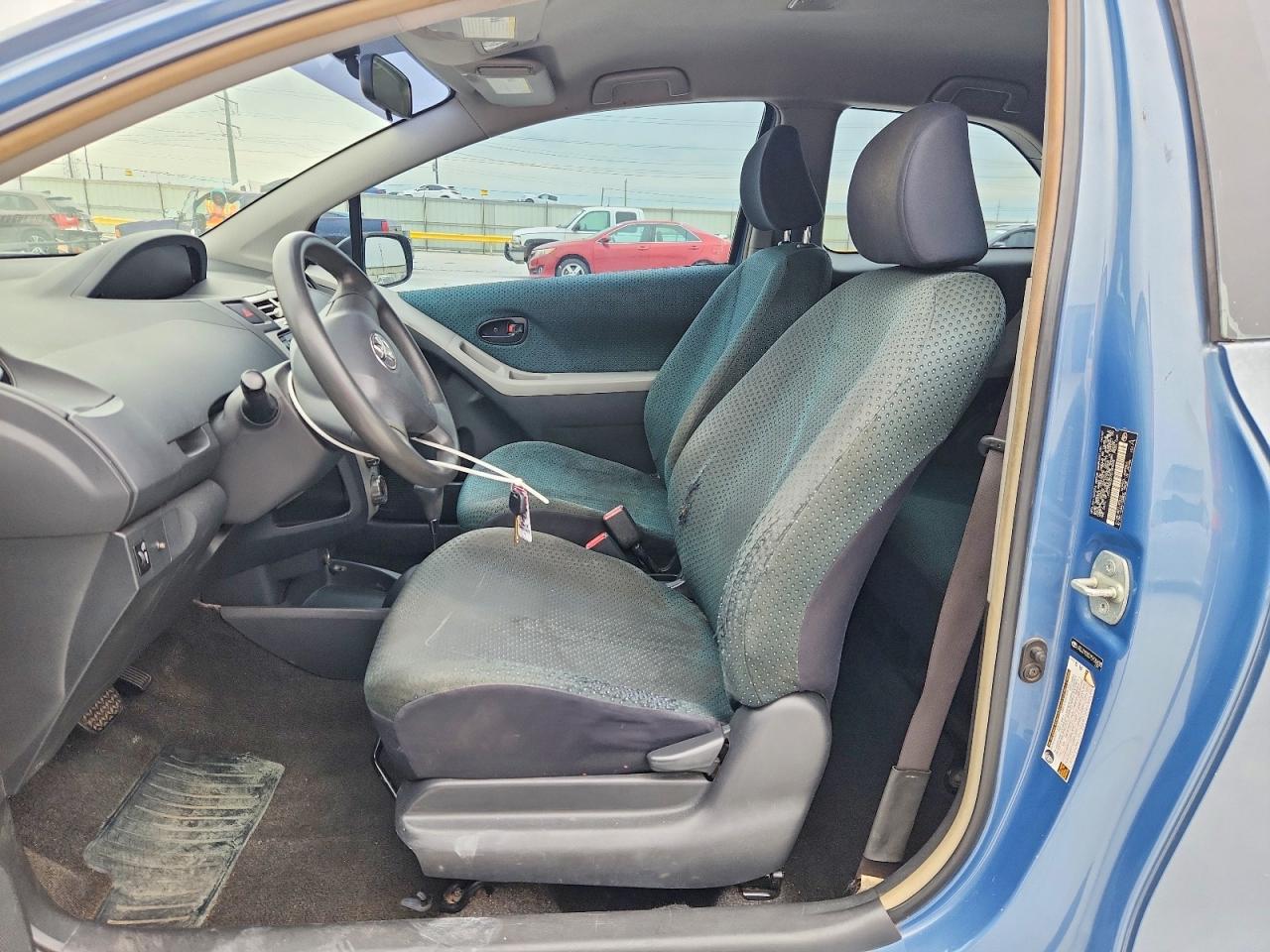 2007 TOYOTA YARIS BASE photo 19
