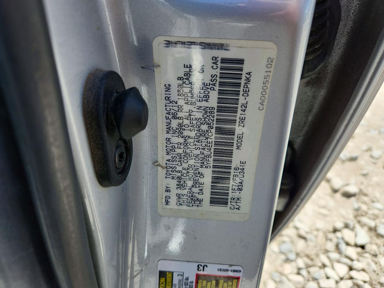 2012 TOYOTA COROLLA LE photo 34