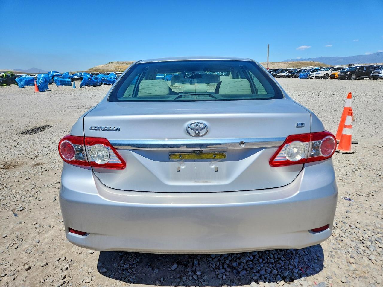 2012 TOYOTA COROLLA LE photo 16