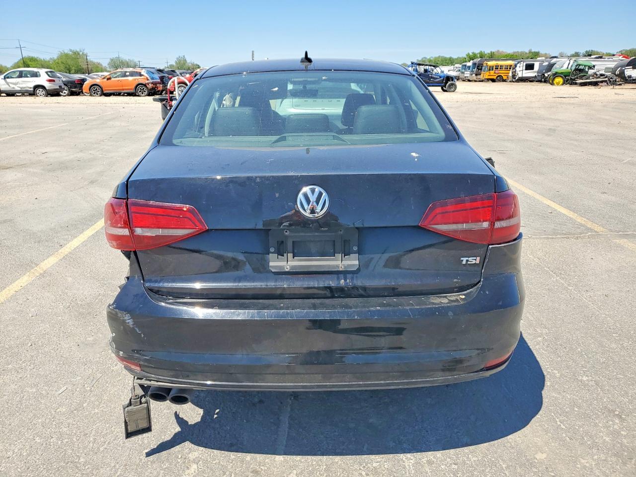 2017 VOLKSWAGEN JETTA SE photo 11