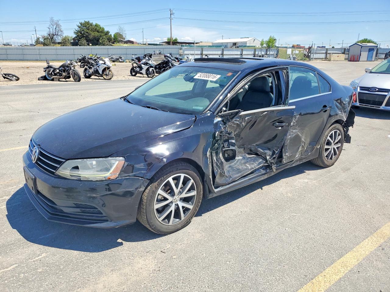 2017 VOLKSWAGEN JETTA