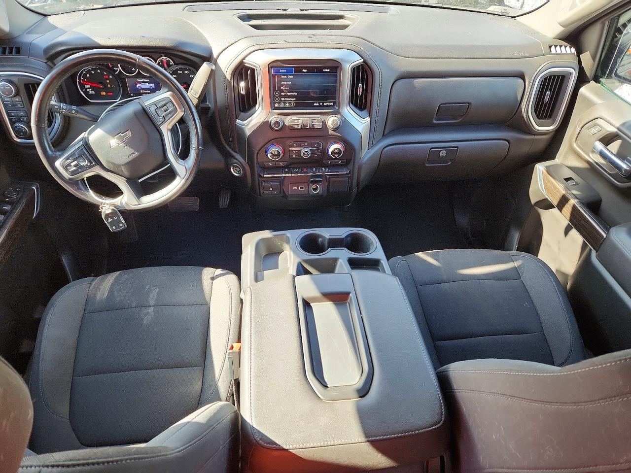 2021 CHEVROLET SILVERADO K1500 RST photo 15