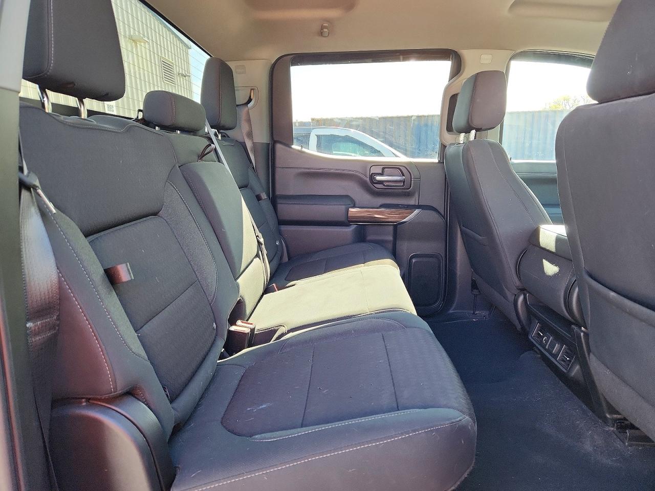 2021 CHEVROLET SILVERADO K1500 RST photo 19